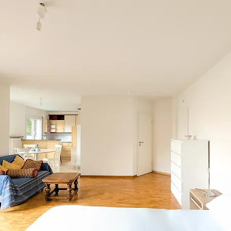 Apartamento Chernex, Balcon, Parking, Proche De