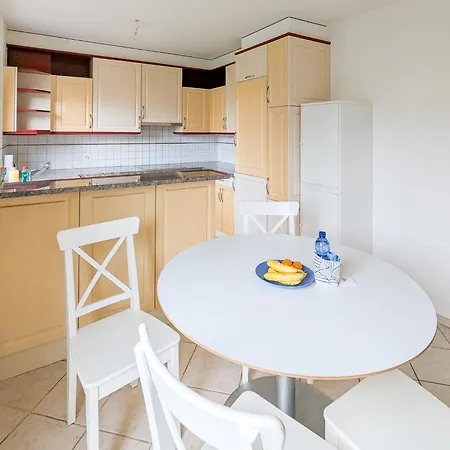 Chernex, Balcon, Parking, Proche De Montreux